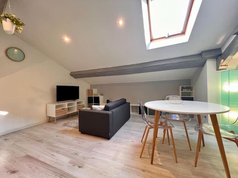 Le Clos Chassaing N5-Wifi-Centre Ville-Climatisation Périgueux Eksteriør billede