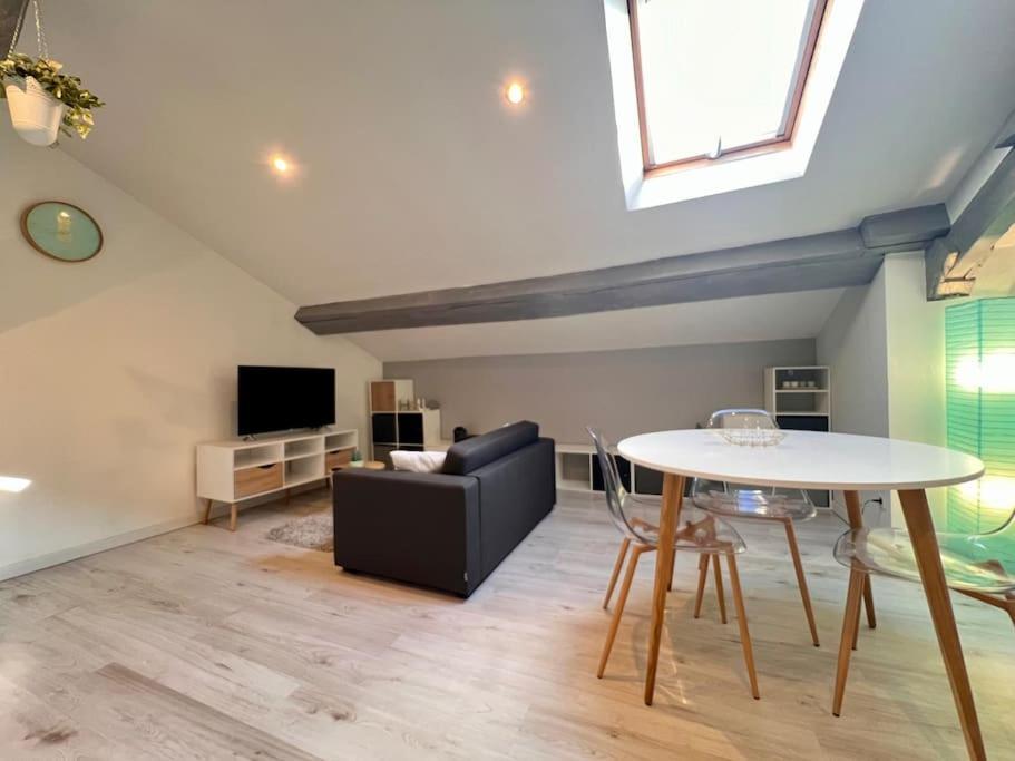 Le Clos Chassaing N5-Wifi-Centre Ville-Climatisation Périgueux Eksteriør billede